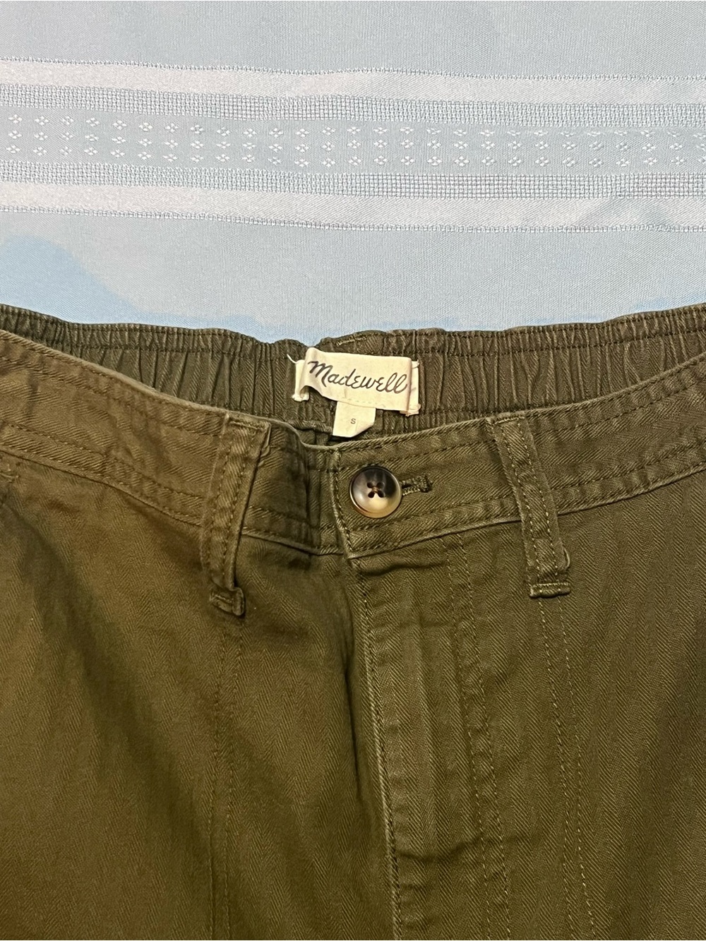 Madewell women’s Olive-Toned Casual Chinos